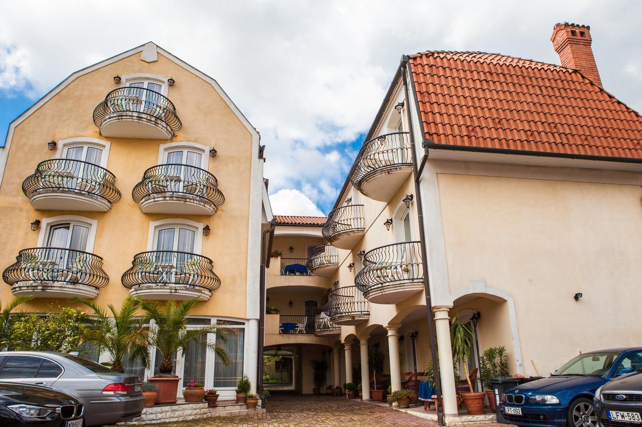Villa Mediterran Hévíz Eksteriør billede